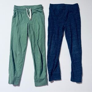 Pair of Old Navy Kids Boys 5T Green and Navy Joggers